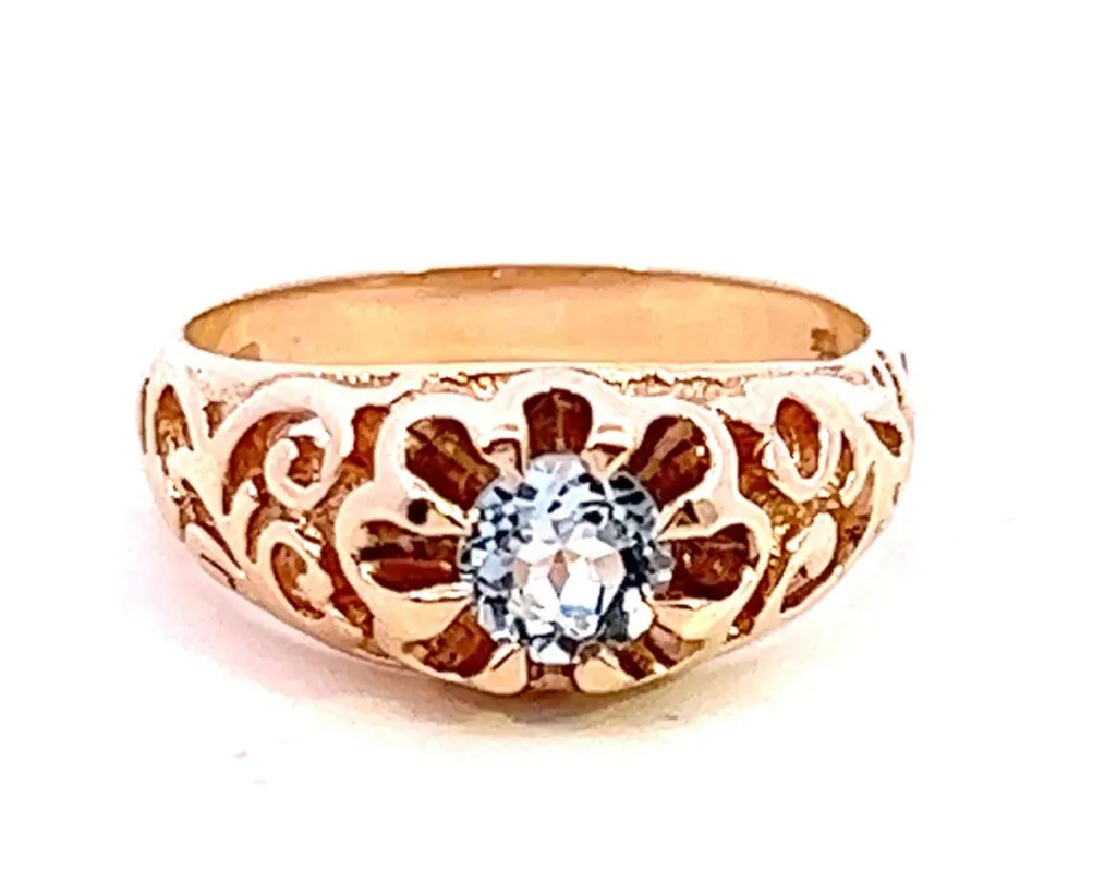 Elegant Yellow Gold and Light Blue Topaz Ring Golden Treasure