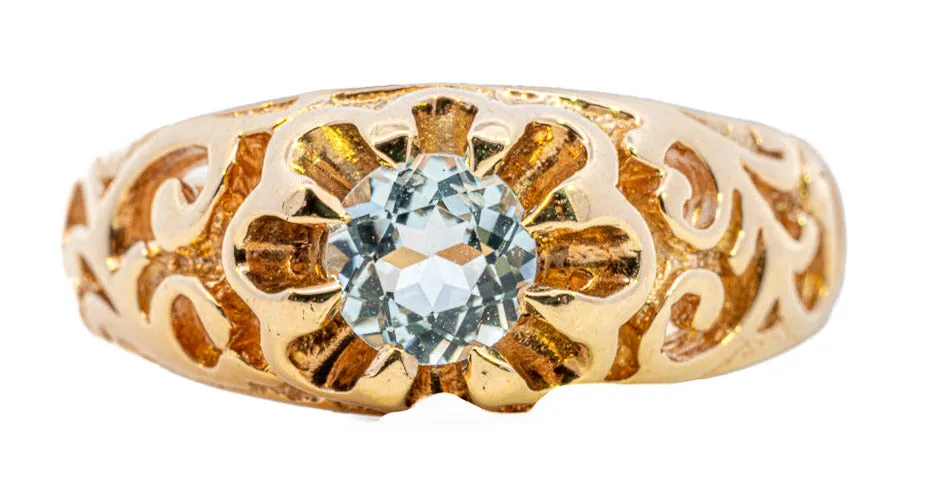 Elegant Yellow Gold and Light Blue Topaz Ring Golden Treasure