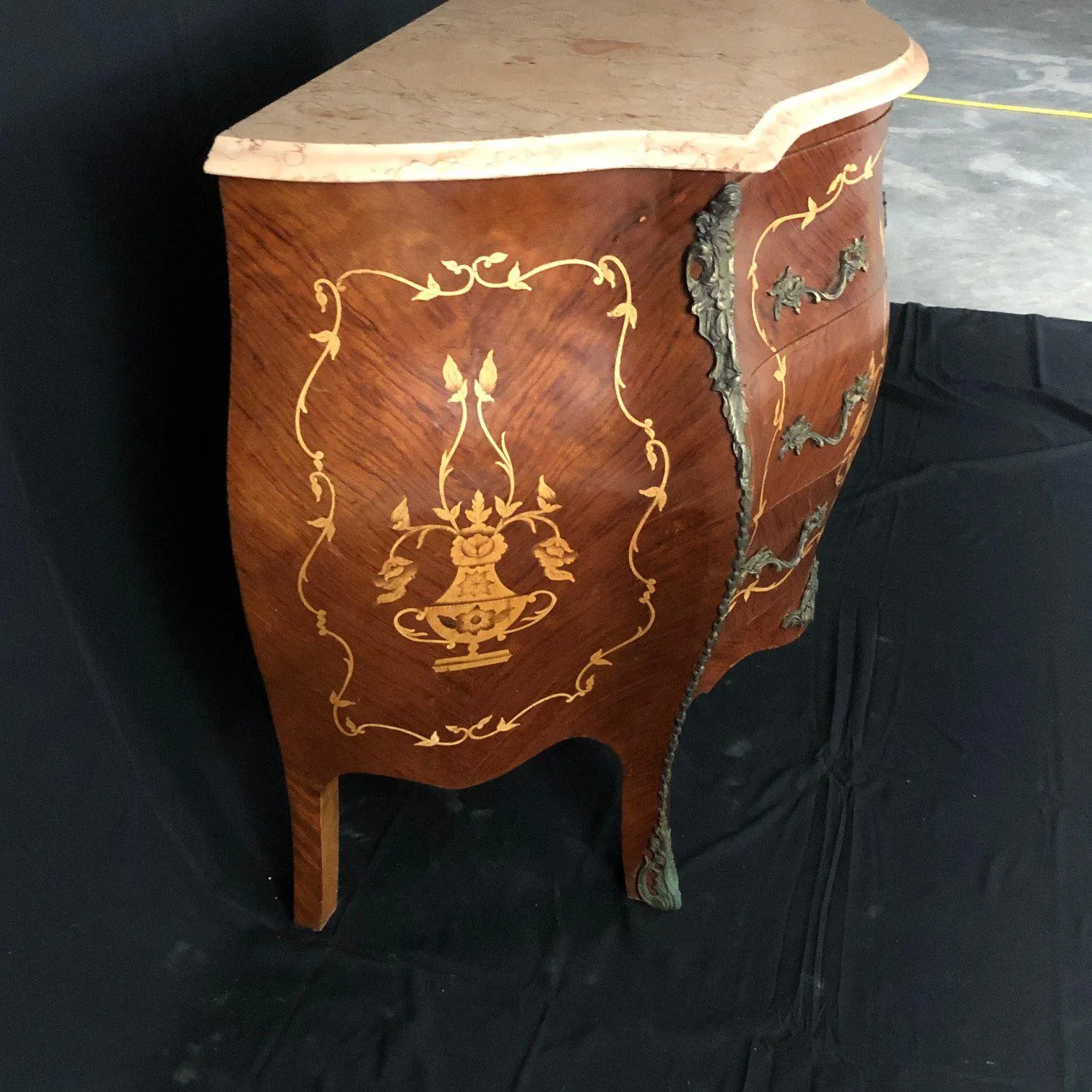 French Louis XV Style Side Table or Nightstand with Detailed Inlay and Cream Marble Top