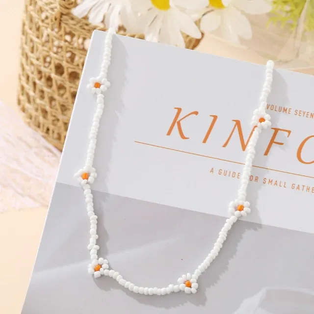 Korean Fashion Colorful Little Daisy Flower Beaded Necklace For Women Bohemian Beads Clavicle Chain Choker Necklace Jewelry