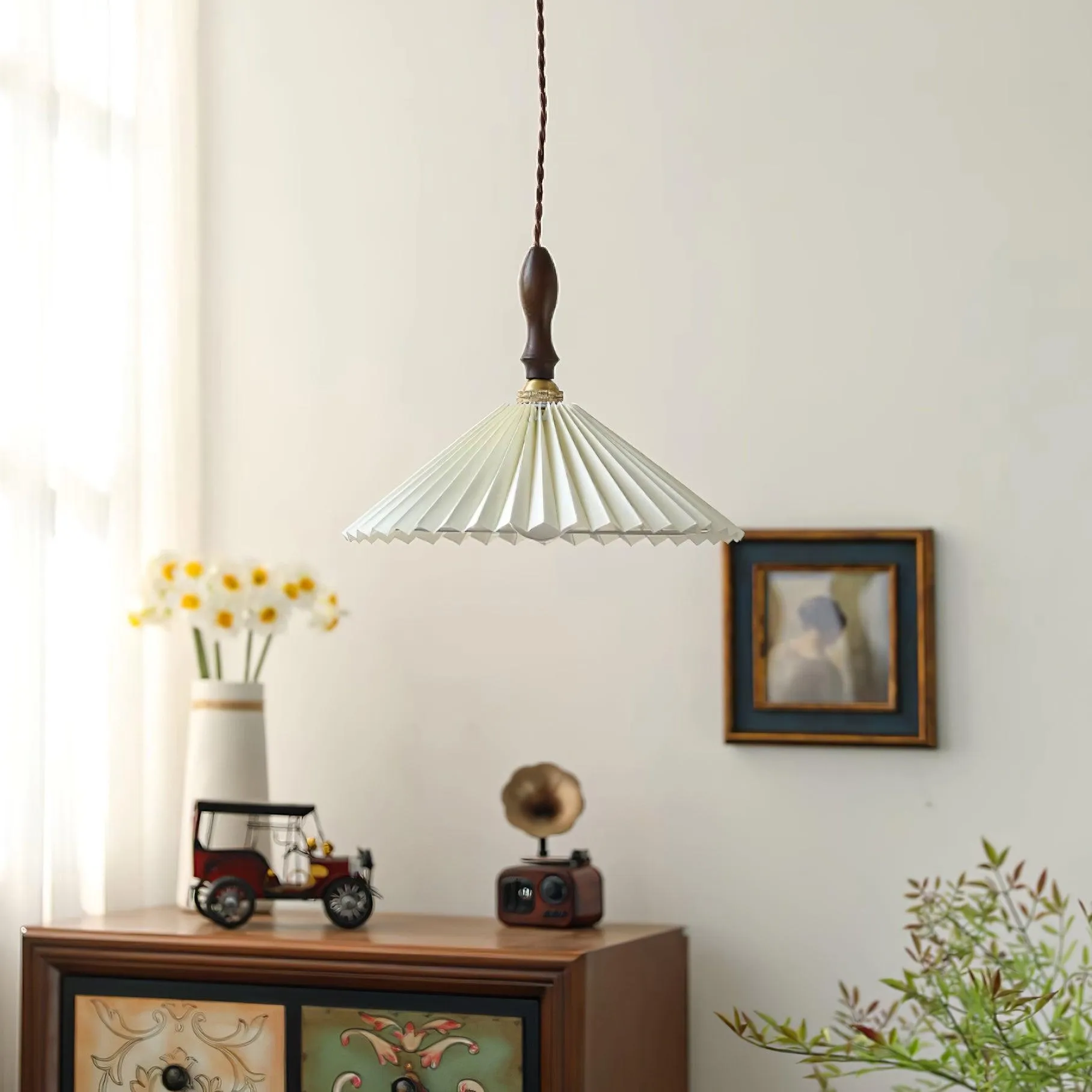 Prairie Pleated Pendant Lamp