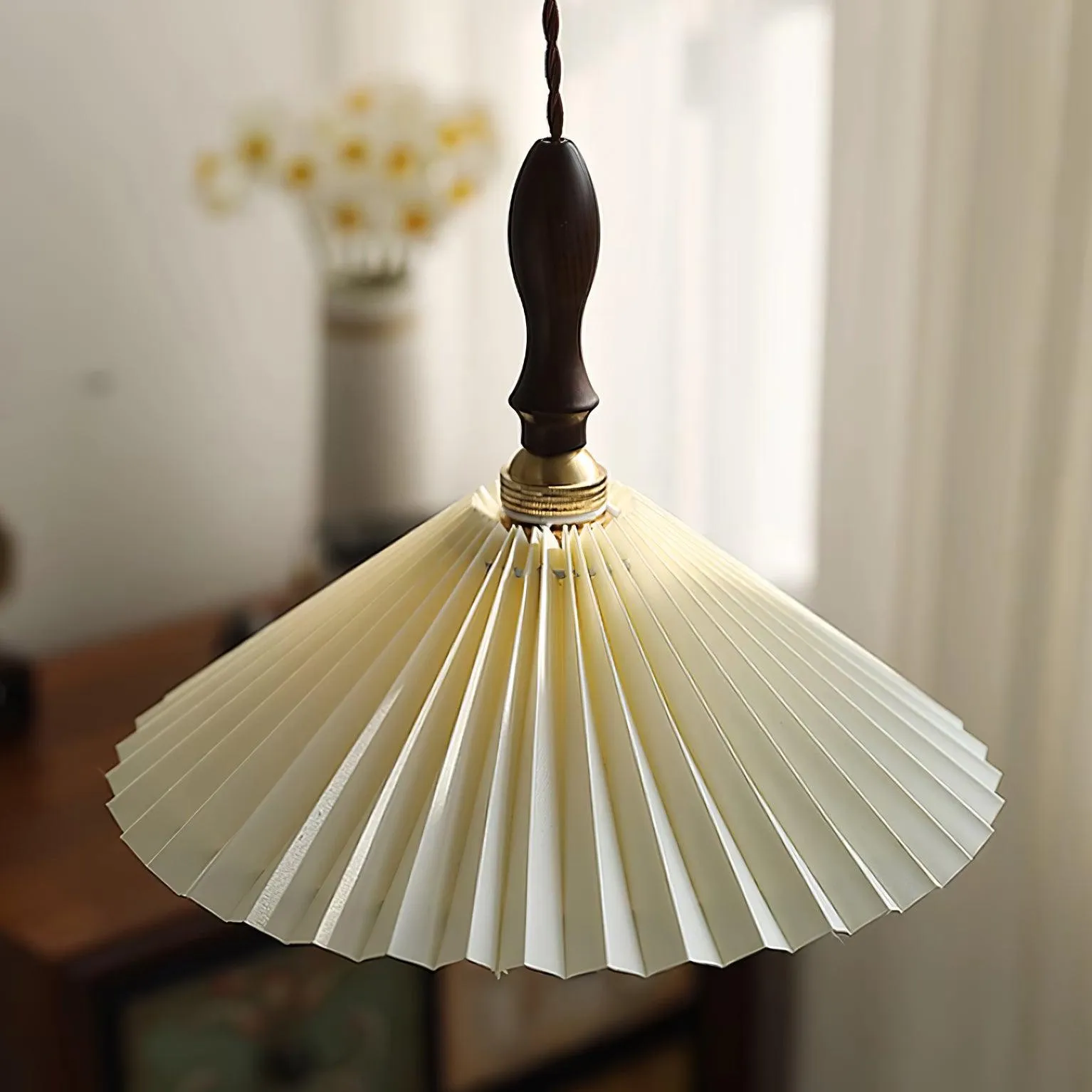 Prairie Pleated Pendant Lamp