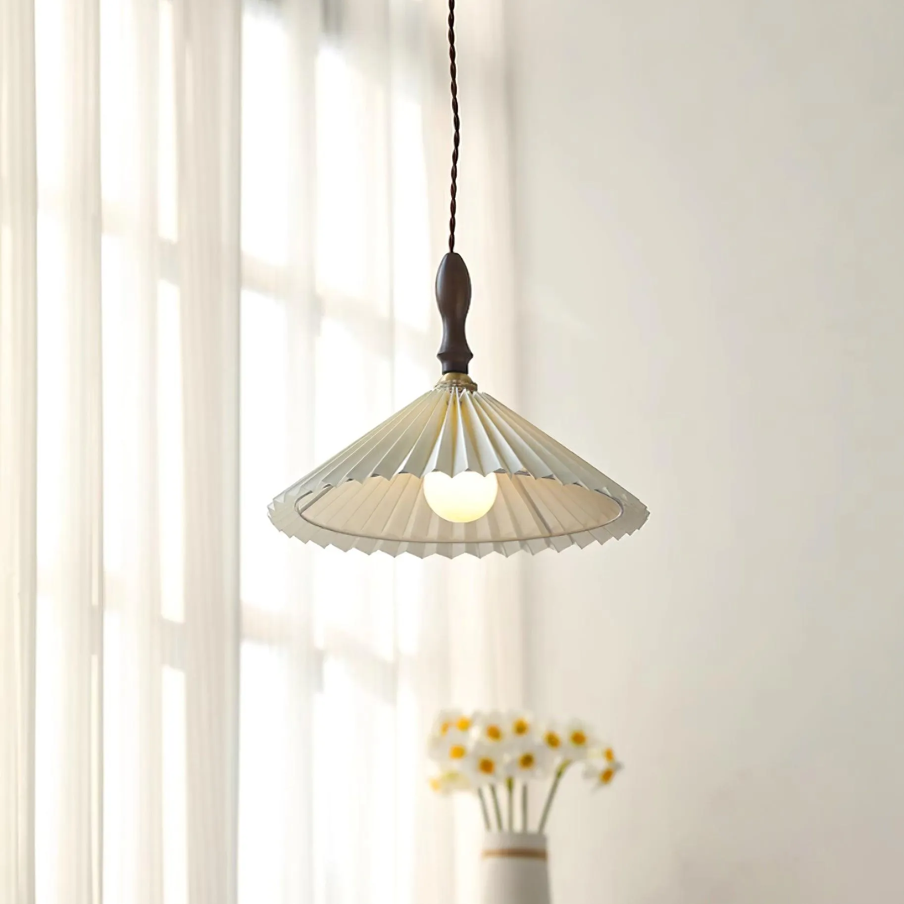 Prairie Pleated Pendant Lamp