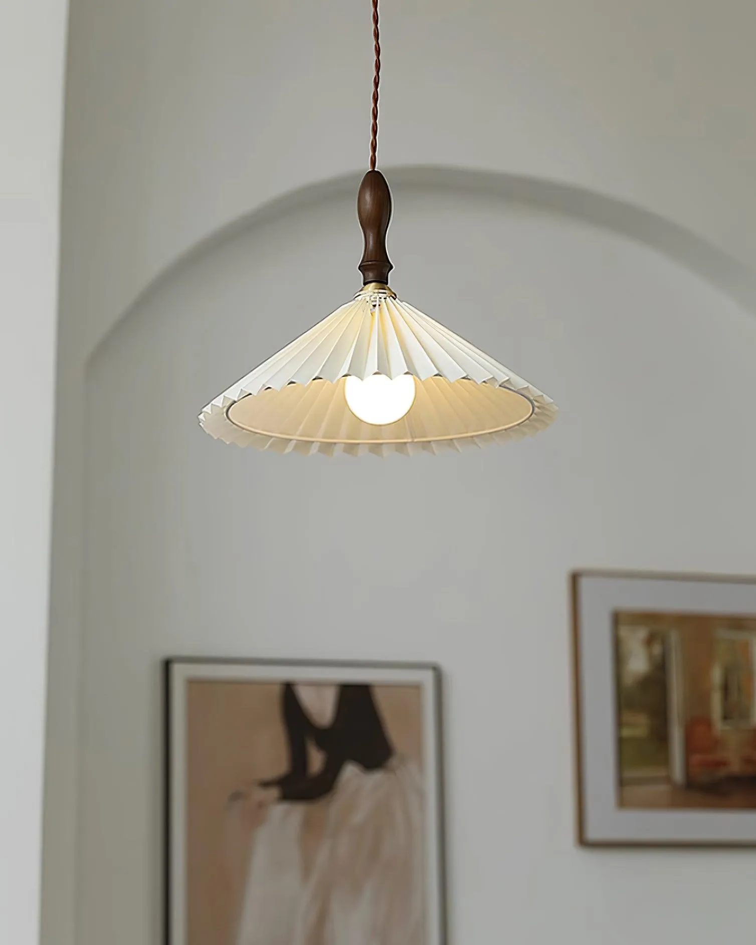 Prairie Pleated Pendant Lamp